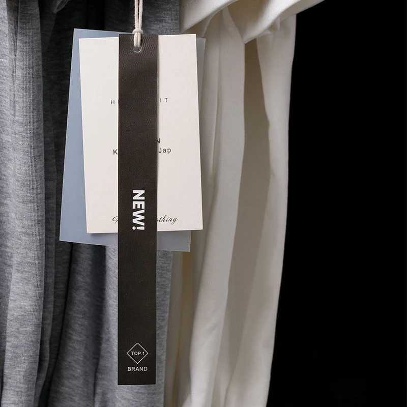 Hoogwaardige hangtags Op maat  - Winter Clothing Label recensie en prijs